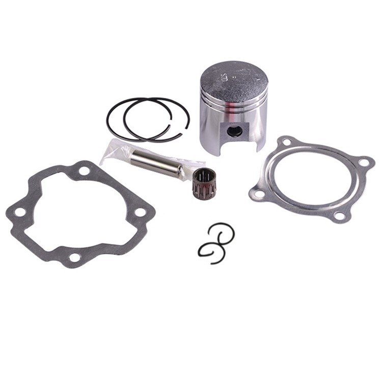 PW 50 piston kit complete with gasket piston rings needle